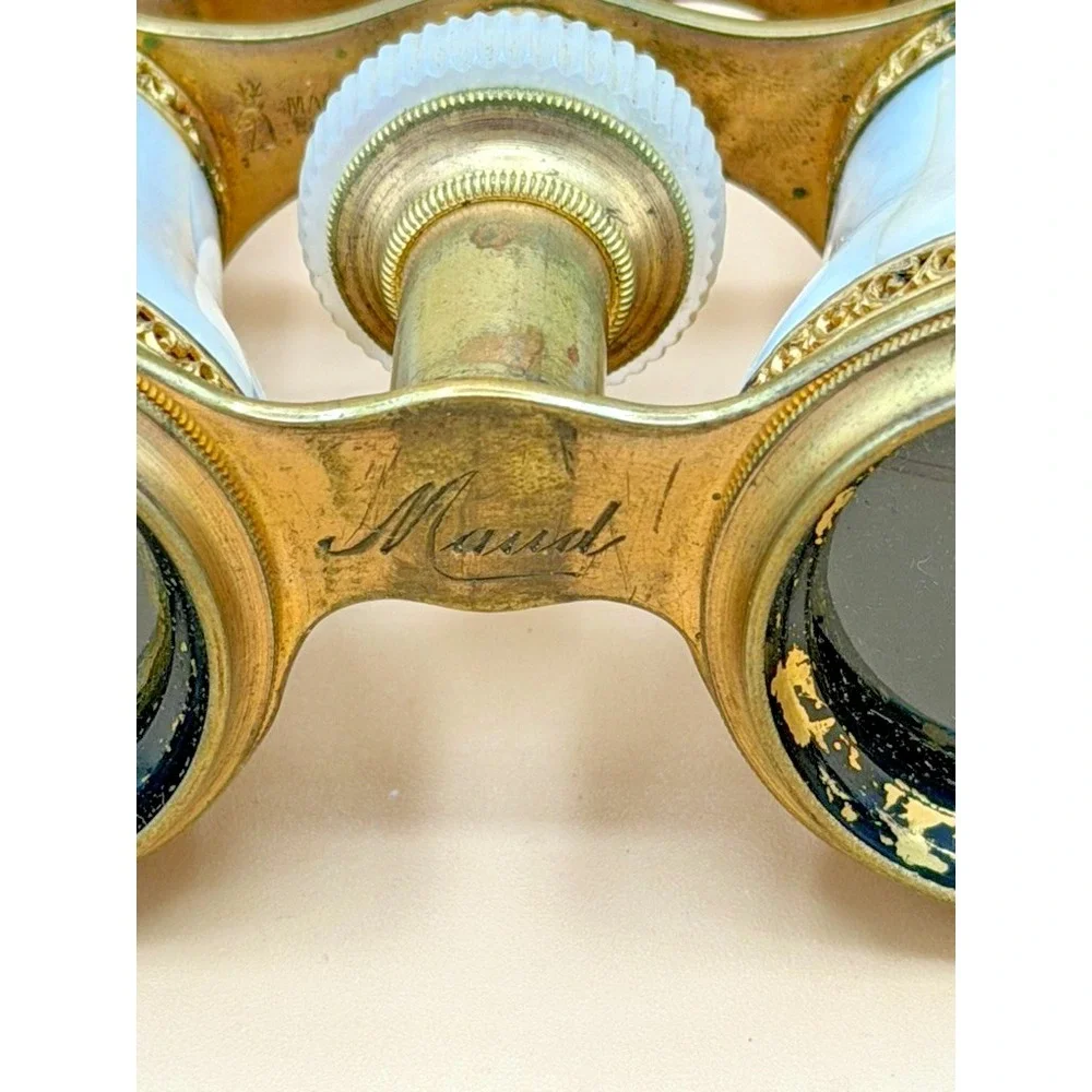 Antique Geo H Doerr Spokane Paris Mother of Pearl Opera Glasses w/ Case